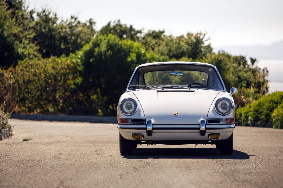  Porsche 911 2.0 Coupe 1965 года  (NA) (фото 12 из 33)